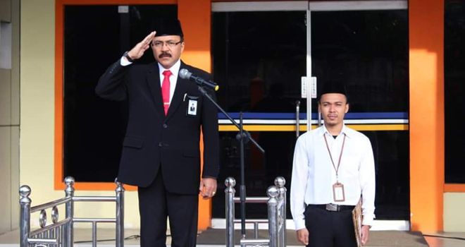 Setelah dr. Mustarim, kini giliran Bakhtiar AS yang di gadang-gadang menjadi pesaing kuat pasangan 2R tersebut.