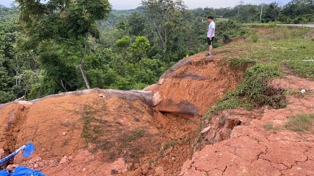 Jalan Tebo-Jambi km 13 rawan kecelakaan.


