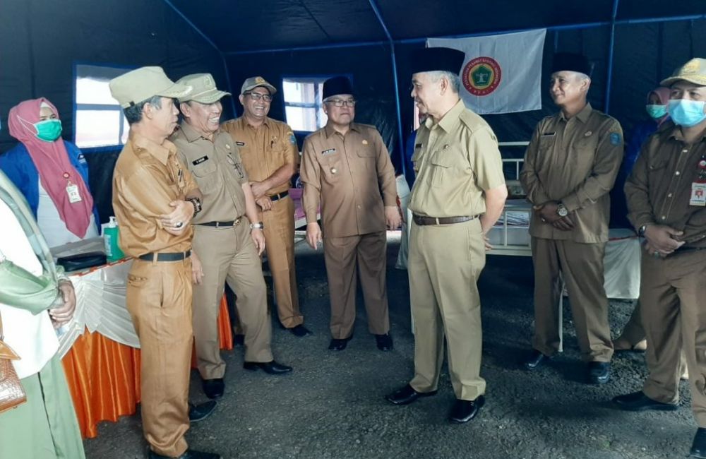 Bupati Kerinci Tinjau Posko Donor Darah PPNI