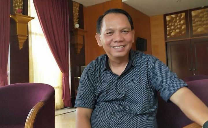 Dedi Susilo S.sos yang merupakan Sekretaris Dewan DPRD Muaro Jambi.