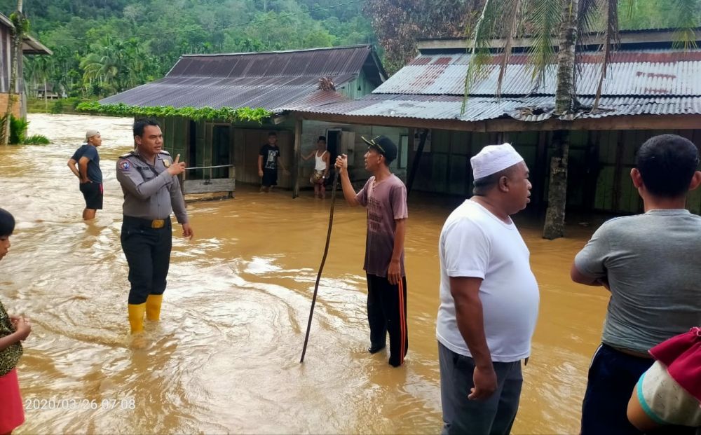 Tiga Desa di Batangasai Terendam Banjir.

