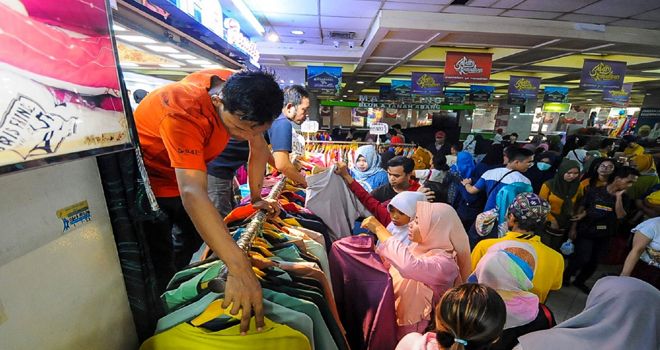 Pemprov DKI akan menutup sebagian Pasar Tanah Abang untuk mencegah penularan virus corona.