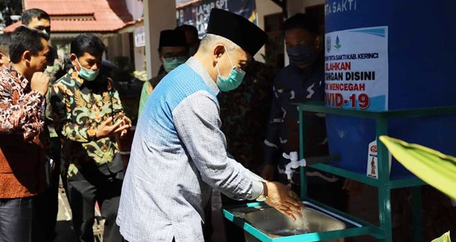Acara penyerahan yang dilakukan secara simbolis di Kantor Bupati Kerinci.