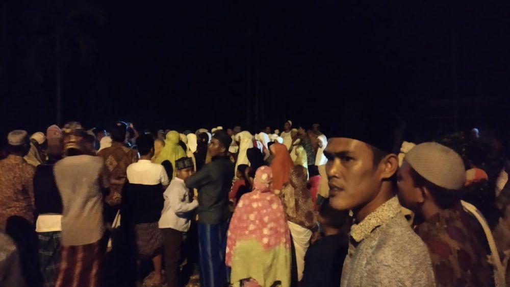 Ratusan Masyarakat Desa Nalo Gedang Dzikir Keliling Tolak Balak.

