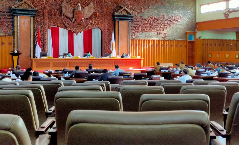 Dewan Minta Pemprov Jambi Siapkan Rp 200 M Untuk Refocusing Anggaran Penanganan Covid19.