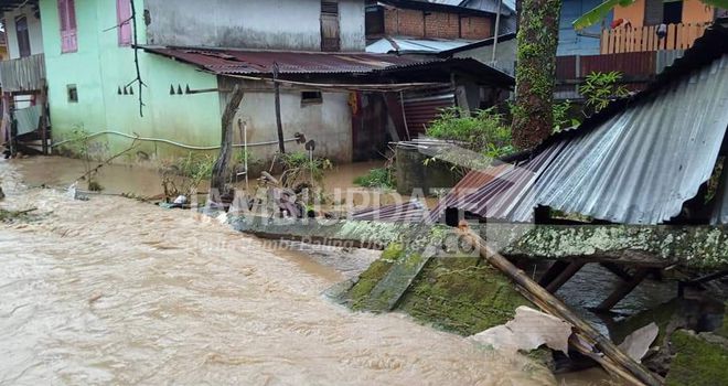 Ratusan Rumah di 3 Desa Sungai Abu Terendam Banjir.