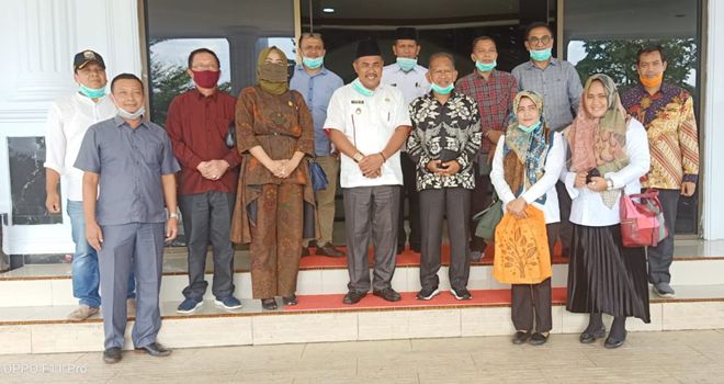 Pansus 4 DPRD Provinsi Jambi melakukan kunjungan kerja ke Kabupaten Sarolangun dan Merangin.