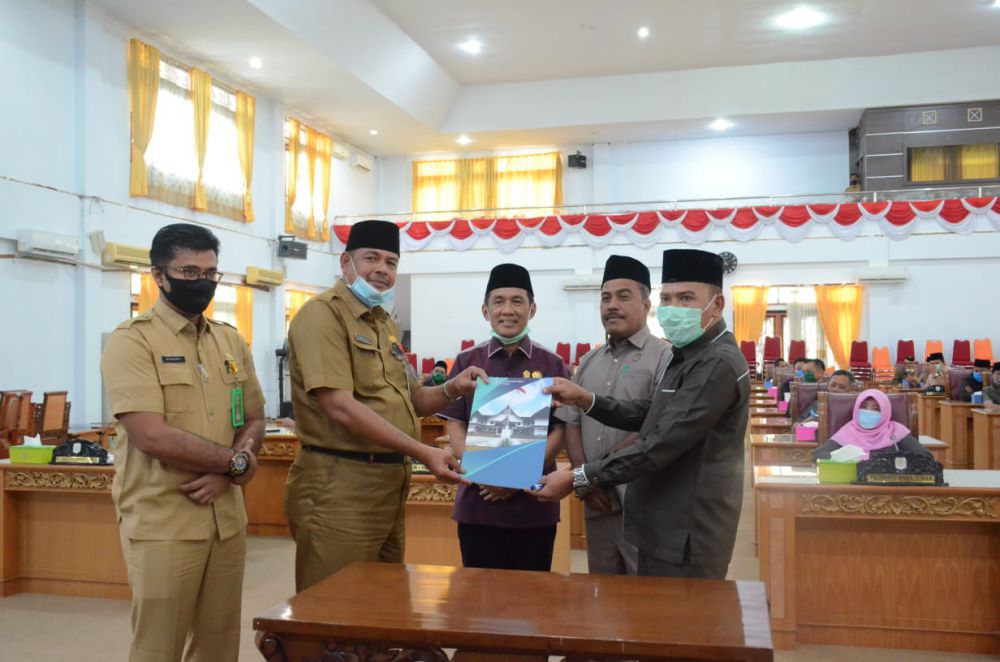 Tujuh Fraksi DPRD Tebo Setujui LKPJ Bupati Tebo Tahun 2019.

