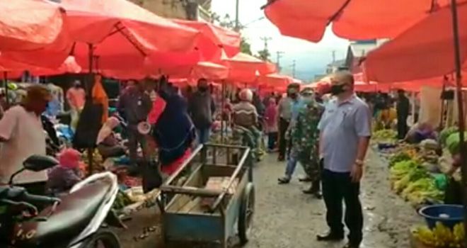 Pemkot Sungai Penuh Berlakukan Pembatasan Jam Operasional Pasar.