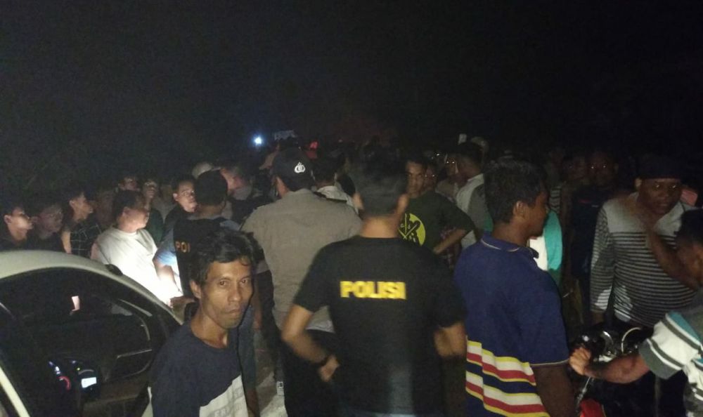 Bentrok Dua Desa di Tebo, Tiga Unit Sepeda Motor Hangus Terbakar