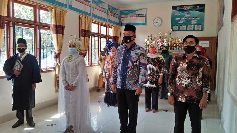 Profesional Anggota PPS Sungai Penuh, Tetap Ikuti Pelantikan Meskipun Dihari Pernikahan