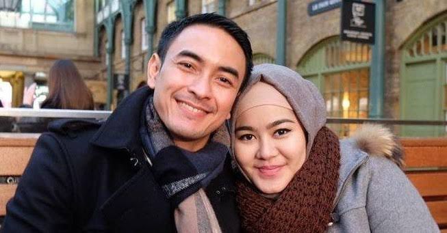 Zumi Zola & Istri.