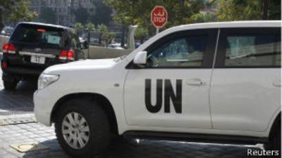 Video beradegan seks di salah satu mobil operasional PBB di Tel Aviv.