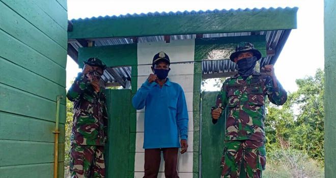 Perangkat Desa Apresiasi Perbaikan Toilet Sekolah Oleh Satgas TMMD