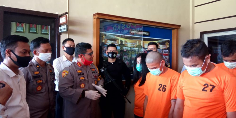 Satresnarkoba Polresta Jambi Amankan 23 Pria dan 1 Wanita