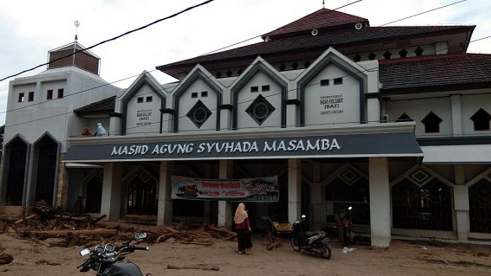 Kondisi Terkini Luwu Utara, Ribuan Rumah Warga dan Tempat Ibadah Terendam Lumpur Tebal.