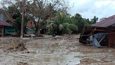 Bekas banjir bandang di Masamba. 