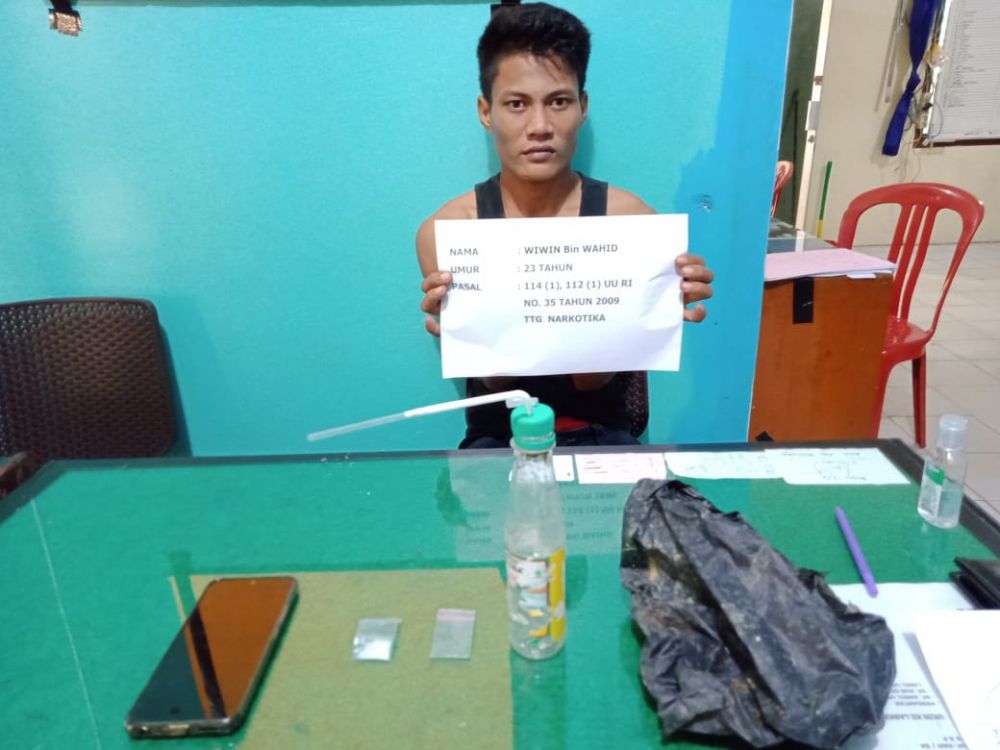 Pengguna sabu yang diciduk Sat Resnarkoba Polres Merangin diketahui telah sering menggunakan Narkoba jenis Sabu, ini diketahui dari keterangan masrakat disekitar tempat tinggal tersangka