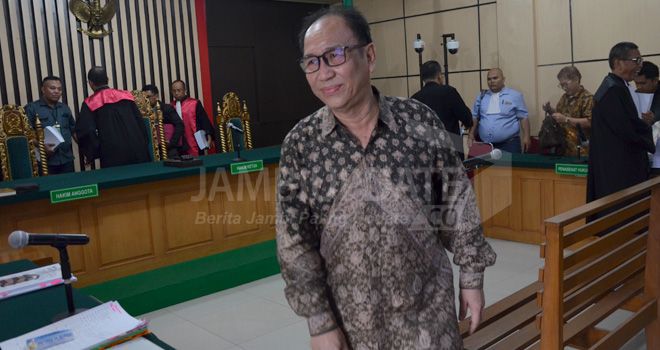 Joe Fandy Yoesman alias Asiang, terpidana kasus pemberi suap uang ketok palu pengesahan RAPBD Provinsi Jambi 2017-2018