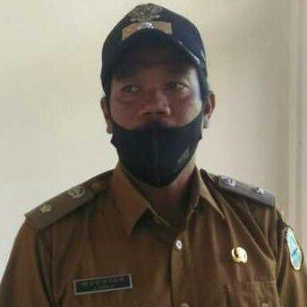 Kades Labuhan Pering.