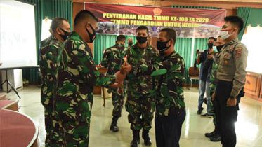 TMMD Desa Labuhan Pering Telah Usai, Namun Kemanunggalan TNI-Rakyat Semakin Menguat