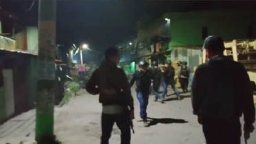 Polisi berusaha membuarkan aksi tawuran beberapa waktu lalu. (DOK.FAJAR)