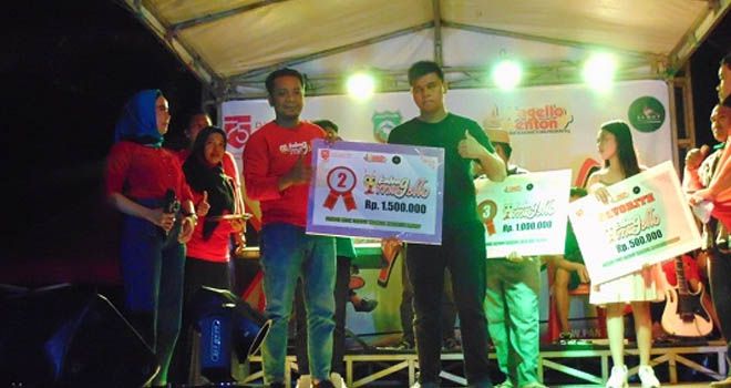Suara Merdu, Tunanetra di Pangkep Ini Jadi Juara Lomba Kelong Magello