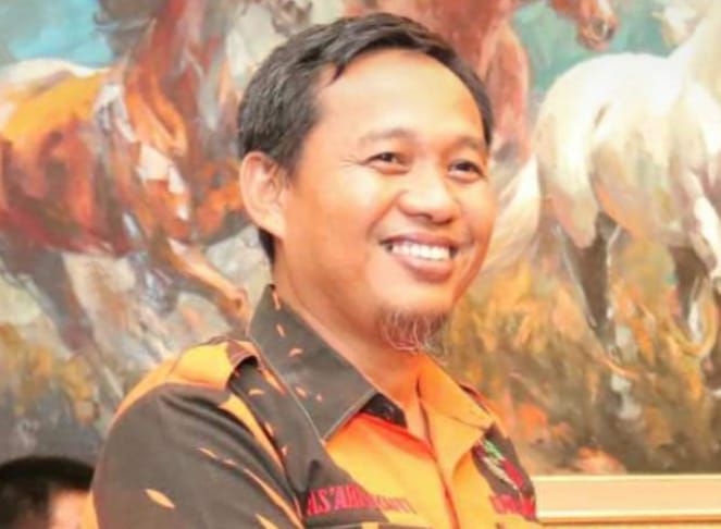 Asyari Safi'i ditunjuk sebagai Plt Ketua DPD II Golkar Kota Jambi.