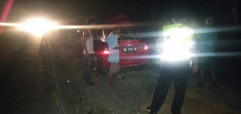 Adu Kambing Innova vs Sigra di Sekernan, 2 Orang Meninggal Dunia