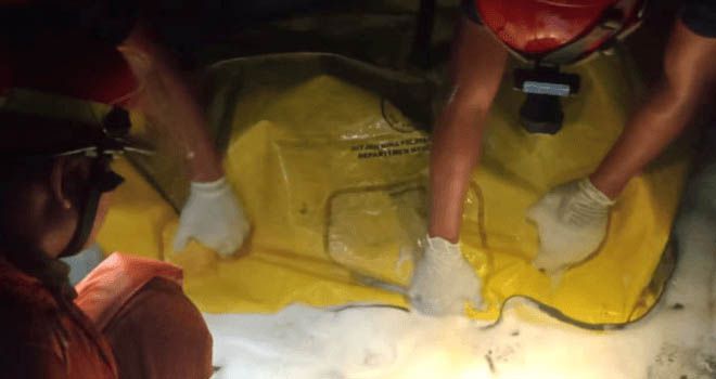 Pemuan mayat pria yang ditemukan hangus terbakar di mesa pekerja THM, Jalan Nusantara, Kota Makassar belum terungkap.