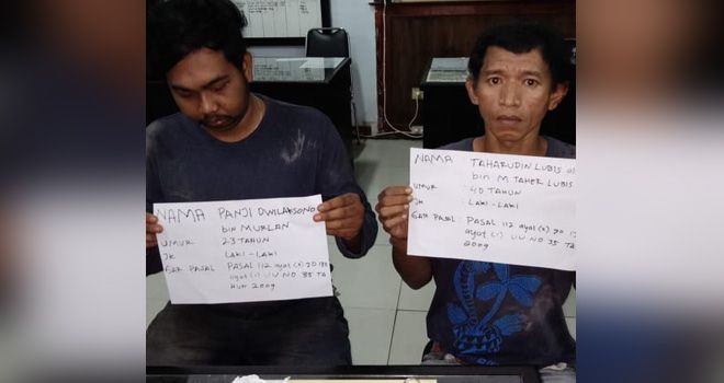 Dua dari tiga orang tersangka penyalahguna narkoba ditangkap Ditresnarkoba minggu lalu, dengan total barang bukti yang diamankan yaitu 19,92 gram sabu