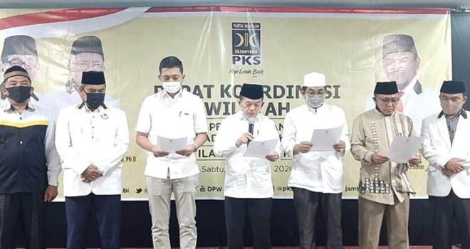 PKS Serahkan SK B1-KWK, Rudi Wijaya : Ini Syarat Mendaftar