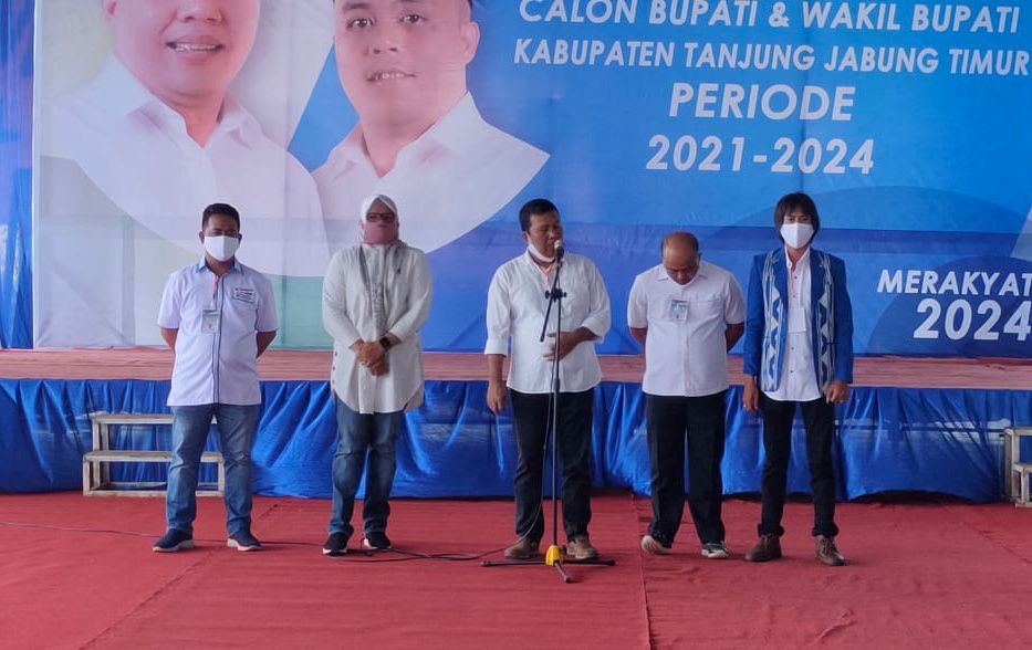 Dalam agenda pelantikan Tim Kampanye Romi-Robby (R2), pada Rabu (4/9) siang.