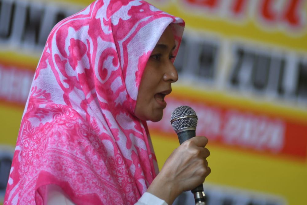 Bakal Calon Wakil gubernur Hj. Ratu Munawaroh Zulkifli (RMZ)