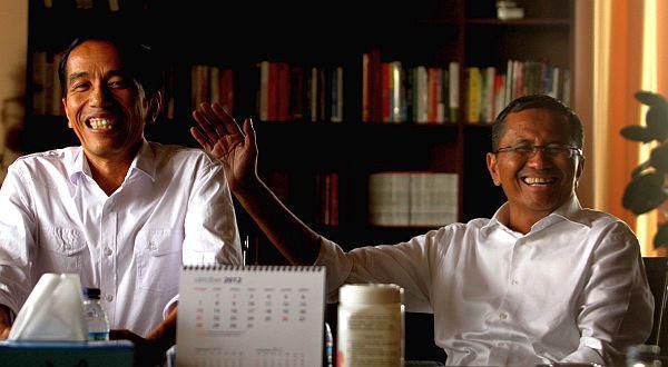 Foto dokumen yang menggambarkan kedekatan Dahlan Iskan bersama Joko Widodo sebelum menjadi Presiden.