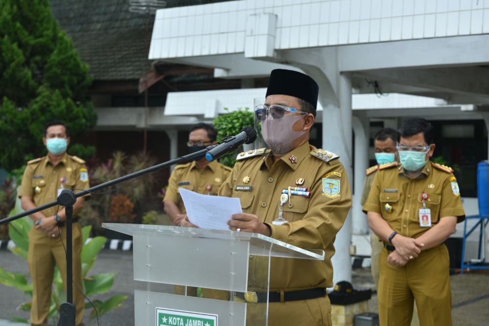 Wakil Walikota Jambi, Maulana.