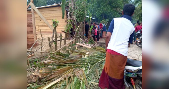 Warga Tabir Tewas Dibacok Tetangga Yang Diduga Gangguan Jiwa.