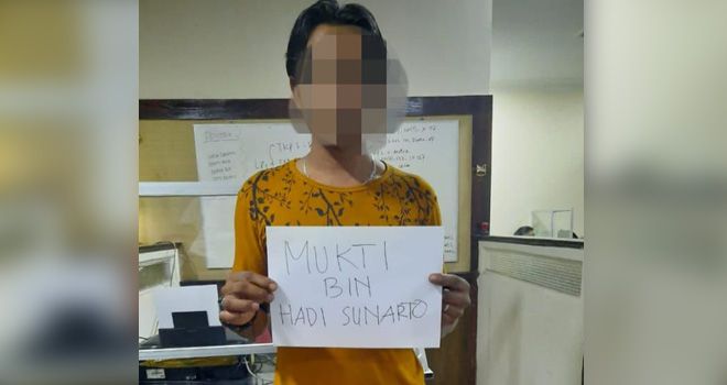 Ditresnakoba Polda Jambi amankan 8 paket sabu.