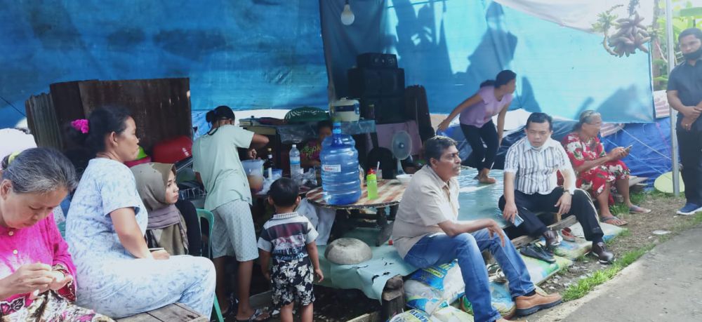 Turut Prihatin, Haris Kunjungi Pengungsi Sengketa Lahan