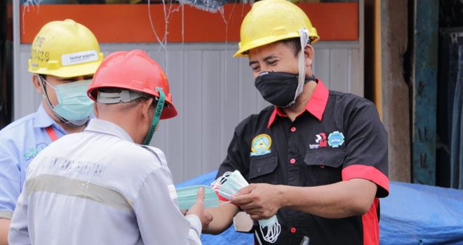 PT LPPPI Bagikan 1500 Masker ke Warga.