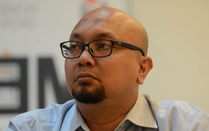 Pelaksana harian (Plh) Ketua KPU Ilham Saputra .