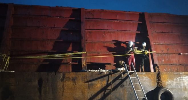 Mayat Pria Ditemukan dalam Manhole Tongkang di Kunangan