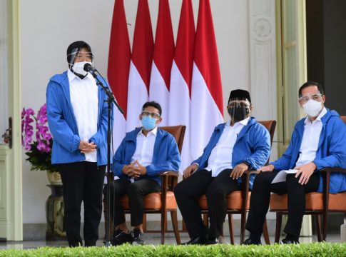 Calon Menteri Sosial Tri Rismaharini.