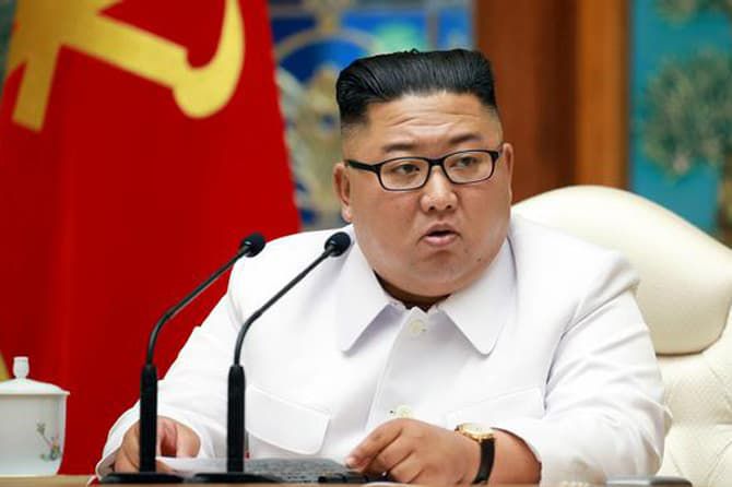 Pemimpin Korea Utara Kim Jong Un menyebut Amerika Serikat tetap sebagai musuh terbesar meski berganti presiden (Reuters/KCNA)