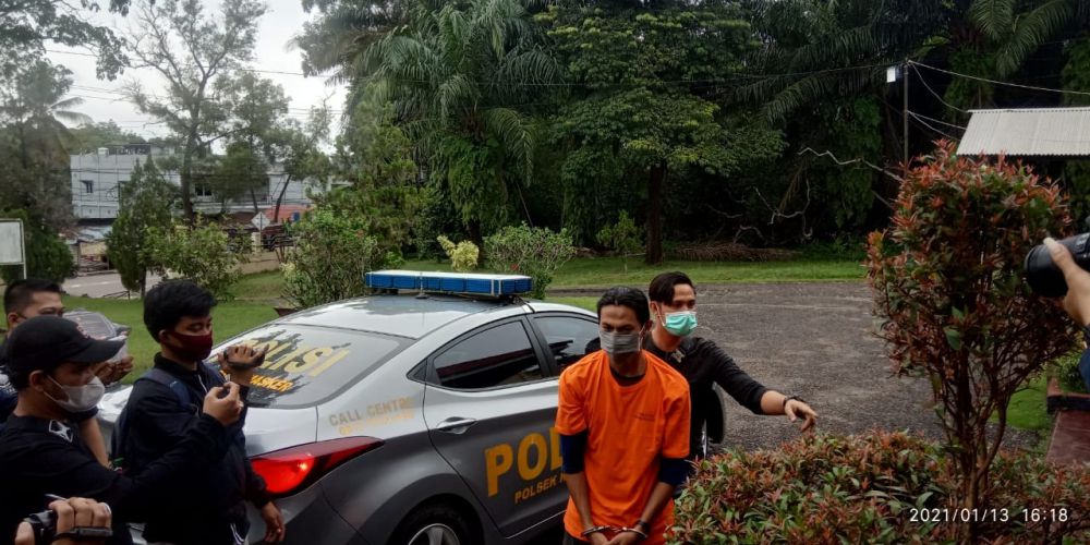 Tersangka penggelapan motor milik temannya sendiri berhasil ditangkap oleh Unit Reskrim Macan, Polsek Kota Baru

