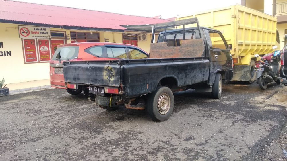 Oknum Anggota Polres Sarolangun Curi Mobil di Merangin.
