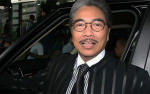 Pengacara Hotma Sitompul mengaku, pernah diminta mantan Menteri Sosial (Mensos) Juliari Peter Barubara untuk membantu kasus seorang anak yang dinilai sangat miskin. 