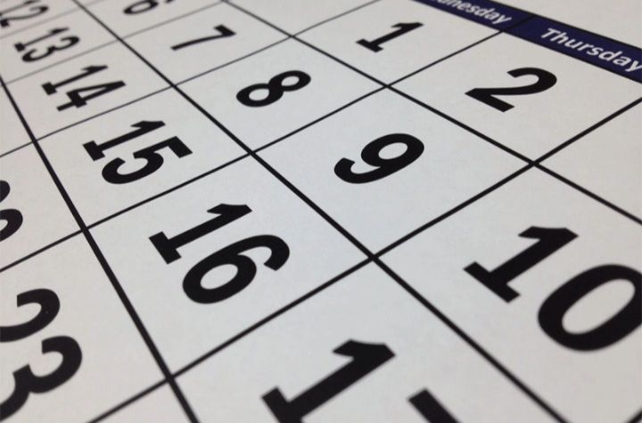 Ilustrasi kalender hari libur.