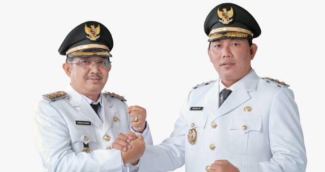 Ustad Anwar Sadat (UAS) dan Hairan.