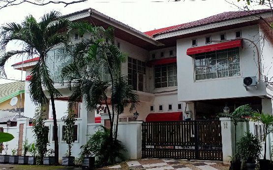 Kediaman Nurdin Abdullah di Kompleks Perumahan Dosen (Perdos) Unhas Tamalanrea, Makassar.